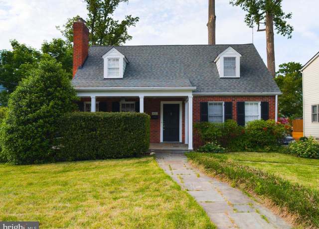 Property at 4623 S Chelsea Ln, Bethesda, MD 20814, 3 beds, 2.5 baths
