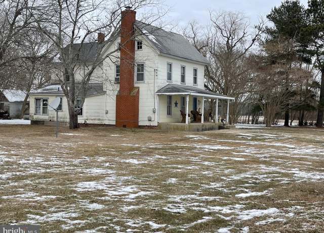 Property at 10037 Main St, Berlin, MD 21811, 3 beds, 1 bath