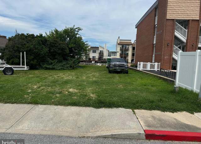 Property at 726 Mooring Rd, Ocean City, MD 21842