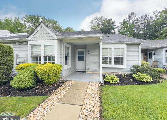Property at 1447 Thornwood Dr, Mount Laurel, NJ 08054, 2 beds, 2 baths