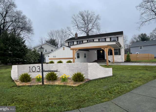 Property at 103 Ramblewood Pkwy, Mount Laurel, NJ 08054, 5 beds, 3.5 baths