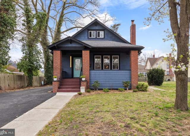 Property at 1013 Stone Rd, Laurel Springs, NJ 08021, 3 beds, 2.5 baths