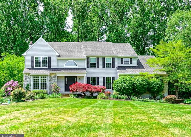 Property at 35 Nocentino Dr, Woolwich Twp, NJ 08085, 4 beds, 2.5 baths