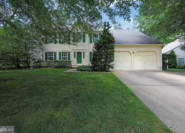 Property at 211 Sienna Ln, Glassboro, NJ 08028, 4 beds, 2.5 baths
