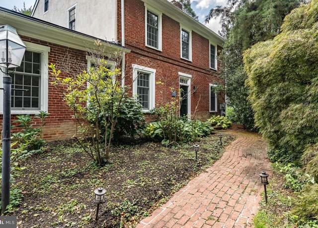 Property at 225 State Rd, West Grove, PA 19390, 5 beds, 3 baths