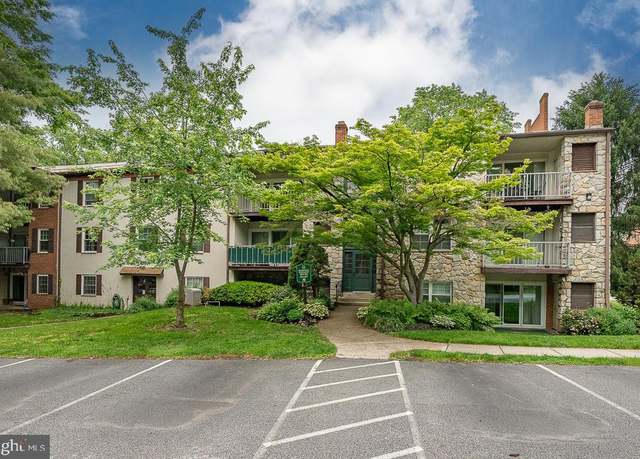 Property at 262 Drummers Ln #262, Wayne, PA 19087, 2 beds, 2 baths