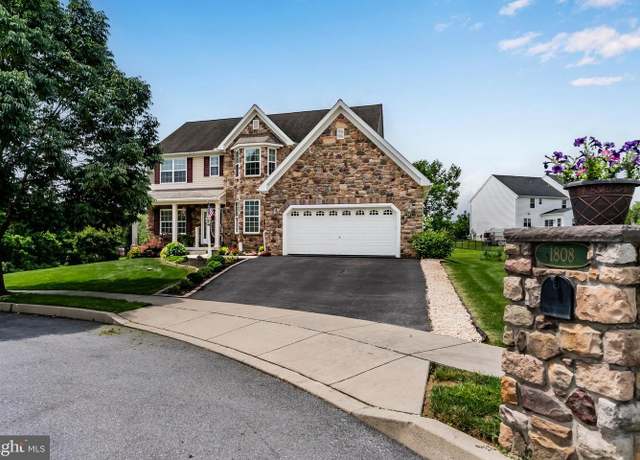 Property at 1808 Boxwood Cv, Palmyra, PA 17078, 4 beds, 2.5 baths