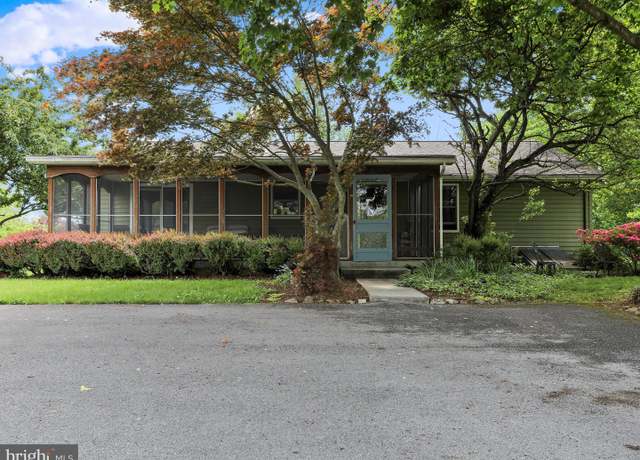 Property at 5133 Swope Rd, Chambersburg, PA 17202, 3 beds, 2 baths