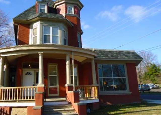 Property at 311 Haws Ave, Norristown, PA 19401, 4 beds