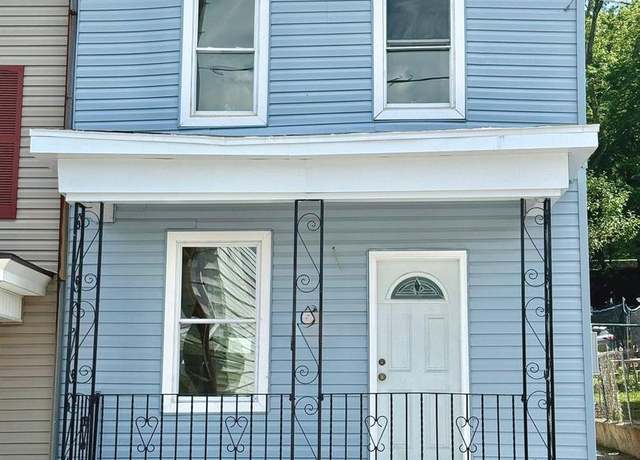 Property at 1320 S Spruce St, Ashland, PA 17921, 3 beds, 1.5 baths