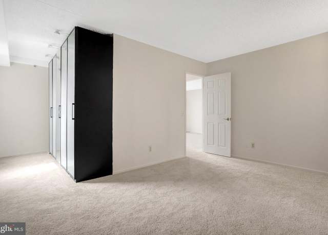 Property at 5911 Edsall Rd #1107, Alexandria, VA 22304, 2 beds, 1 bath