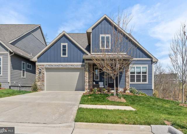 Property at 113 Brant Ct, Lake Frederick, VA 22630, 3 beds, 3.5 baths
