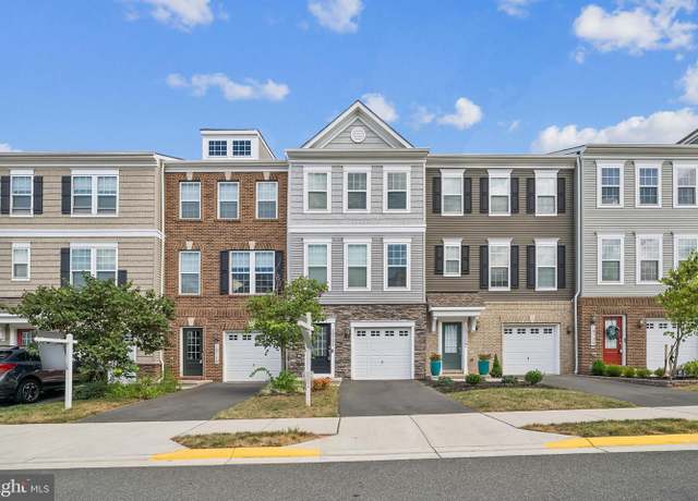 Property at 10721 Shadewell Spring Way, Manassas, VA 20112, 2 beds, 3 baths