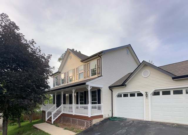 Property at 7 Tenbrooke Ct, Stafford, VA 22556, 5 beds, 3.5 baths