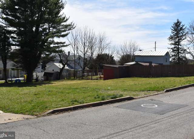 Property at Lot #1 and PCL B Wall St, Charles Town, WV 25414