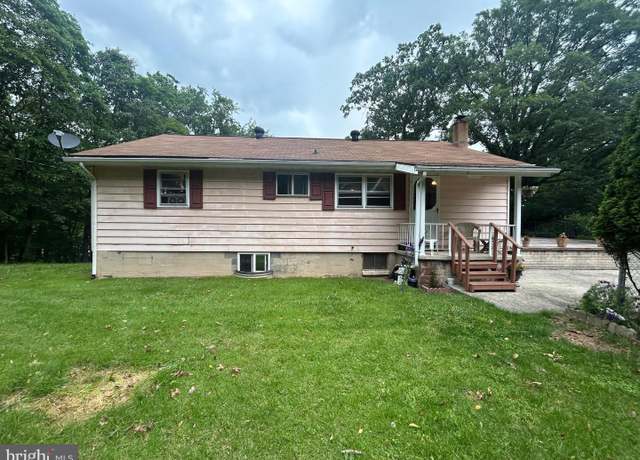 Property at 10495 Knobley Rd, Keyser, WV 26726, 3 beds, 1 bath
