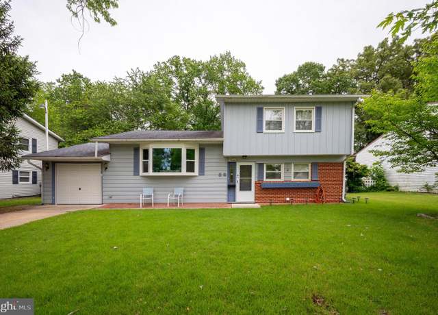 Property at 38 Gill Dr, Newark, DE 19713, 3 beds, 1.5 baths