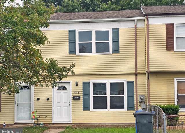 Property at 443 Red Tulip Ct, Taneytown, MD 21787, 3 beds, 1.5 baths