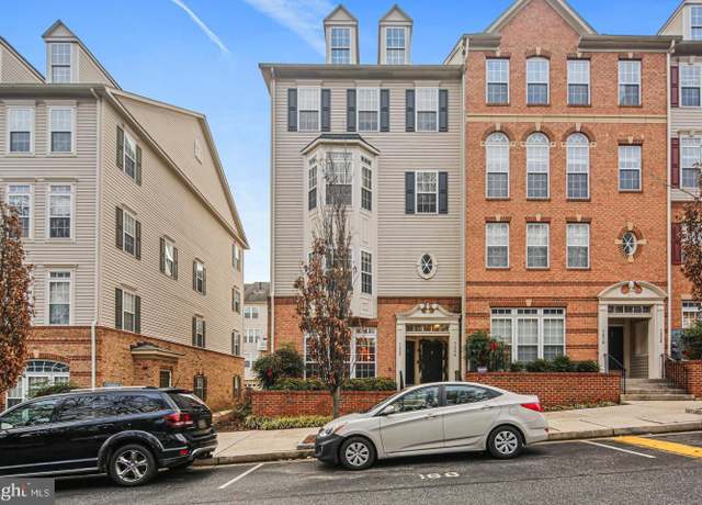 Property at 7222 Elkridge Crossing Way, Elkridge, MD 21075, 3 beds, 2.5 baths