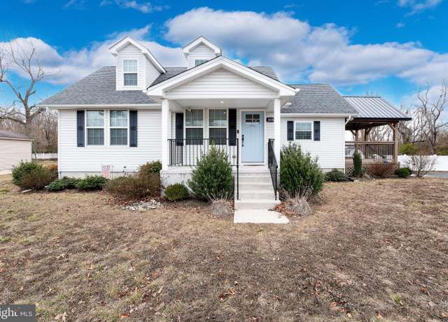 Property at 808 Harding Hwy, Buena, NJ 08310, 3 beds, 1 bath
