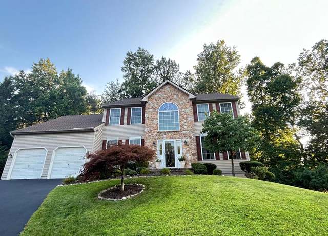 Property at 619 Nancy Jane Ln, Downingtown, PA 19335, 4 beds, 2.5 baths