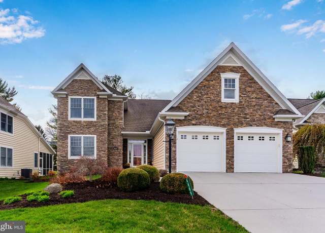 Property at 6889 Old Course Rd, Fayetteville, PA 17222, 3 beds, 3 baths