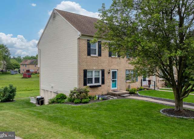 Property at 2614 Northfield Dr, East Petersburg, PA 17520, 3 beds, 1.5 baths