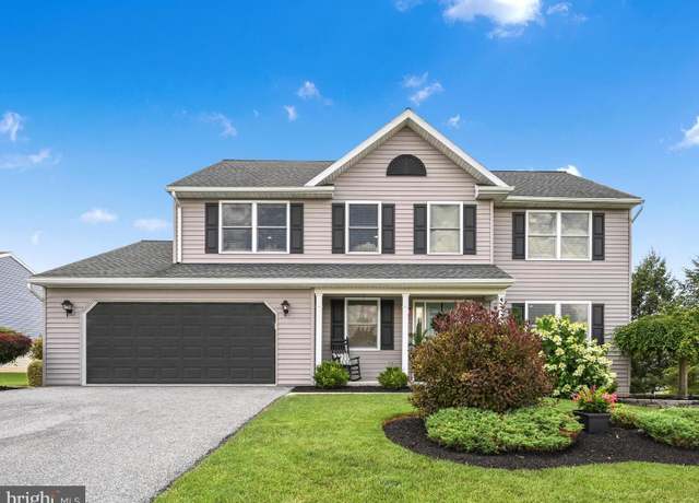 Property at 102 Village Dr, Newmanstown, PA 17073, 4 beds, 2.5 baths