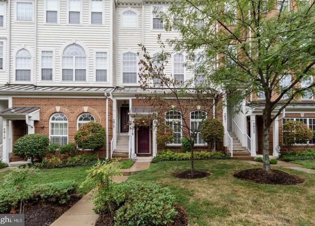 Property at 5019 Anchorstone Dr #5019, Woodbridge, VA 22192, 2 beds, 2.5 baths