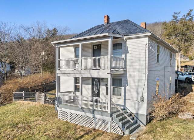 Property at 36 Jasper Ln, Capon Bridge, WV 26711, 4 beds, 1 bath