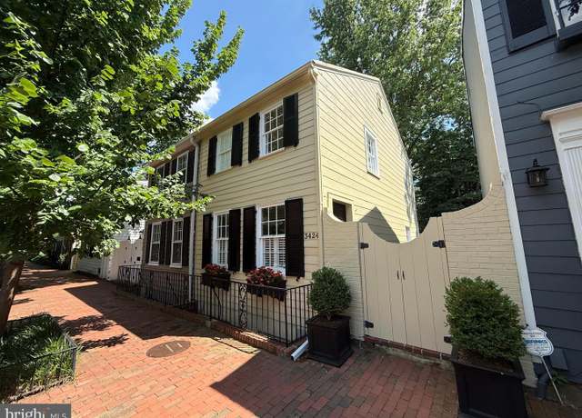 Property at 3424 Reservoir Rd NW, Washington, DC 20007, 2 beds, 1.5 baths