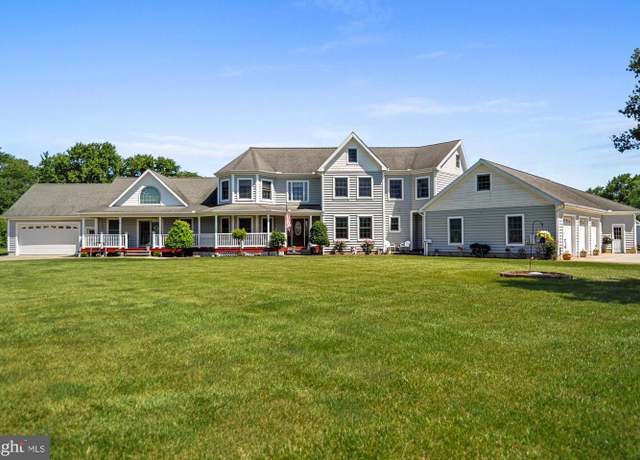 Property at 302 E Howard St, Viola, DE 19979, 5 beds, 4 baths