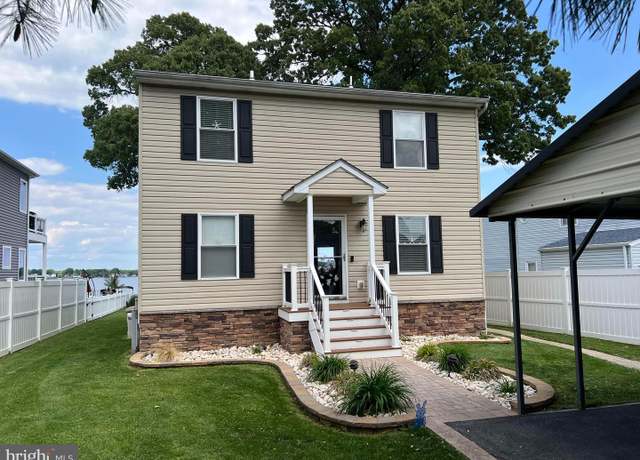Property at 4222 Lynhurst Rd, Baltimore, MD 21222, 3 beds, 3.5 baths