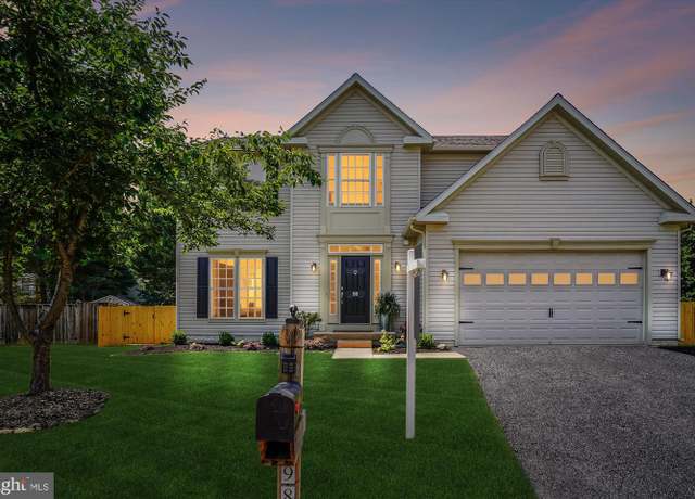 Property at 98 Cumberland Ct, Frederick, MD 21702, 4 beds, 3.5 baths