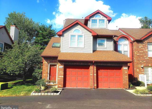 Property at 1132 Chanticleer, Cherry Hill, NJ 08003, 2 beds, 2.5 baths