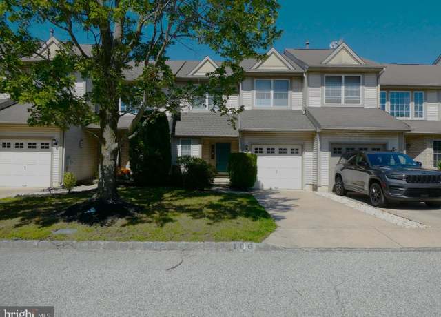 Property at 106 Kennedy Ln, Berlin, NJ 08009, 3 beds, 1.5 baths