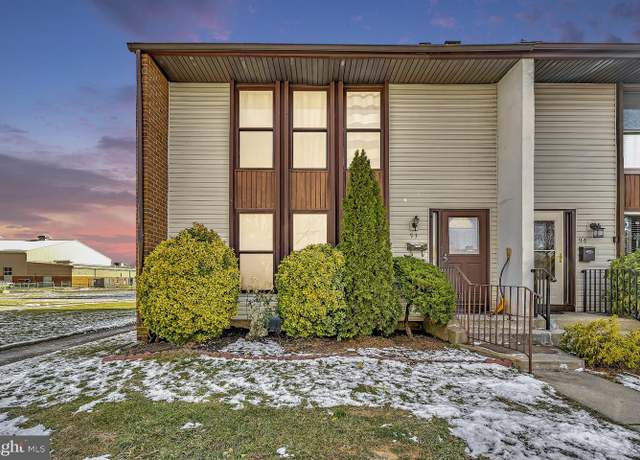 Property at 93 Danbury Ct, East Windsor, NJ 08520, 3 beds, 2.5 baths