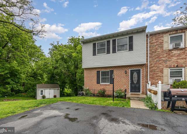 Property at 48 Ashford Dr, Enola, PA 17025, 2 beds, 1.5 baths