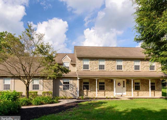 Property at 719 Ewing Rd, Cochranville, PA 19330, 5 beds, 3 baths
