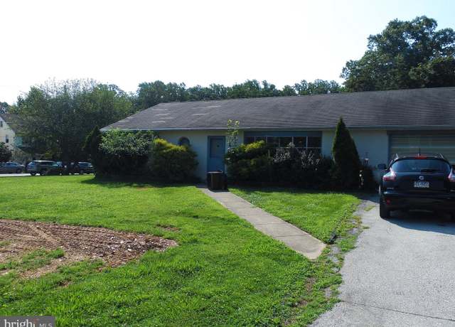 Property at 232 E 1st Ave, Malvern, PA 19355, 3 beds, 1 bath