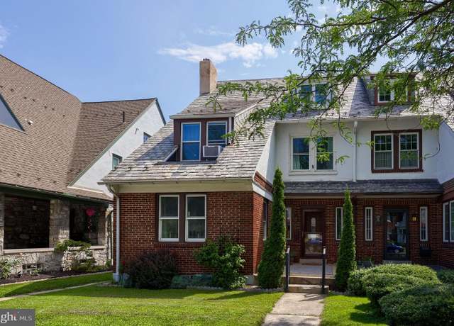 Property at 2507 N 2nd St, Harrisburg, PA 17110, 5 beds, 2.5 baths