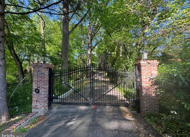 Property at 4019 N Randolph St, Arlington, VA 22207