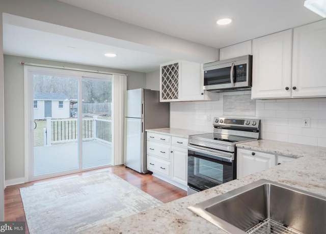 Property at 6946 Blantyre Rd, Warrenton, VA 20187, 2 beds, 1 bath