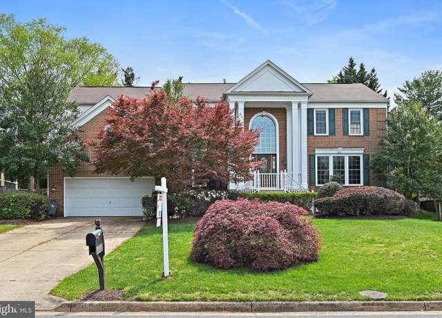 Property at 5802 Hampton Forest Way, Fairfax, VA 22030, 4 beds, 4.5 baths