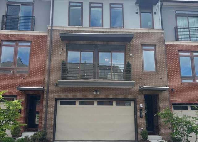 Property at 1712 Gray Shale Ter SE, Leesburg, VA 20175, 3 beds, 3.5 baths