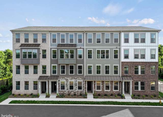 Property at 1201B Freeman Pl, Manassas Park, VA 20111, 3 beds, 2.5 baths