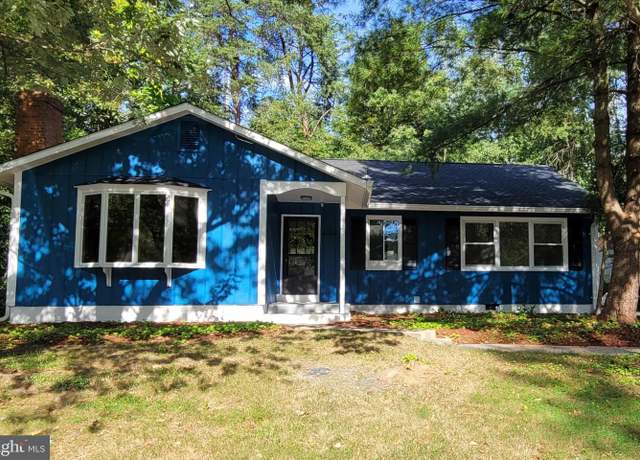Property at 12909 Cohasset Ln, Woodbridge, VA 22192, 3 beds, 2 baths