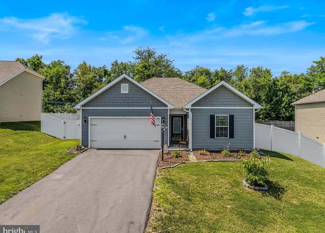 Property at 51 Wyeth Ave, Martinsburg, WV 25401, 3 beds, 2 baths