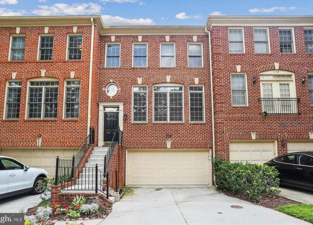 Property at 1117 Regal Oak Dr, Rockville, MD 20852, 4 beds, 3.5 baths