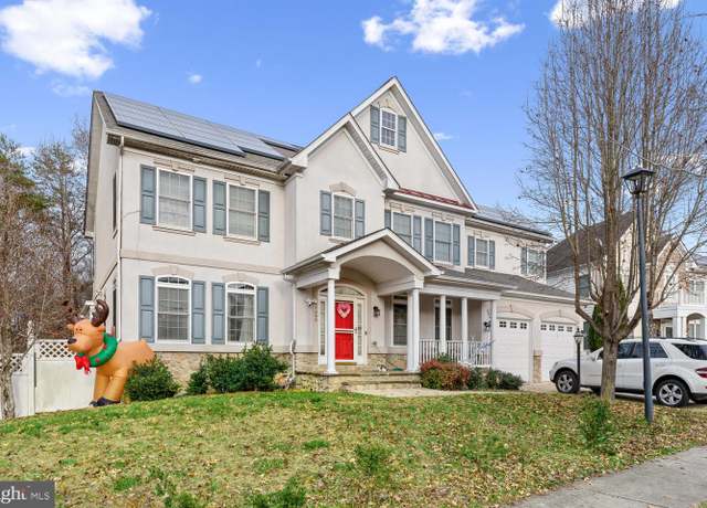 Property at 17200 Summerwood Ln, Accokeek, MD 20607, 5 beds, 4.5 baths